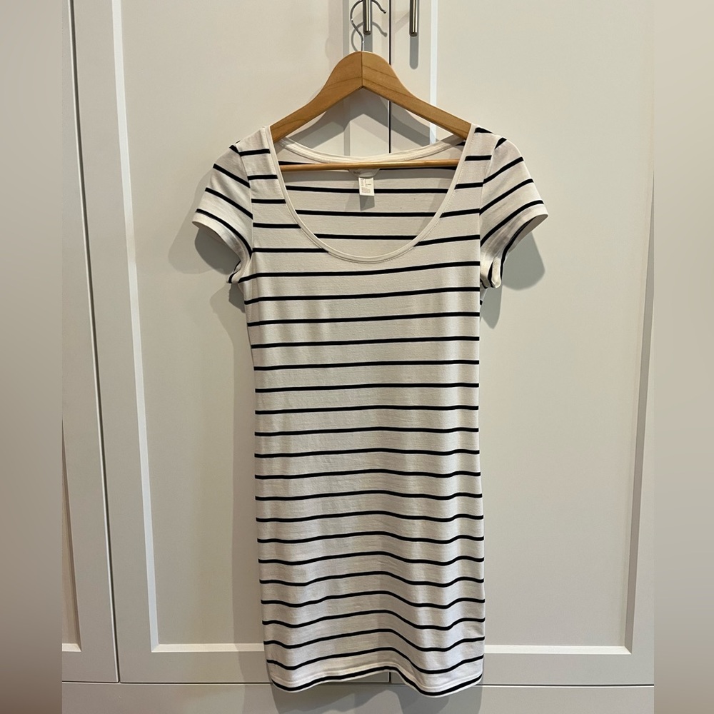 Fitted t-shirt dress.  H&M size small.  Worn twice.  Like new. Black and white.